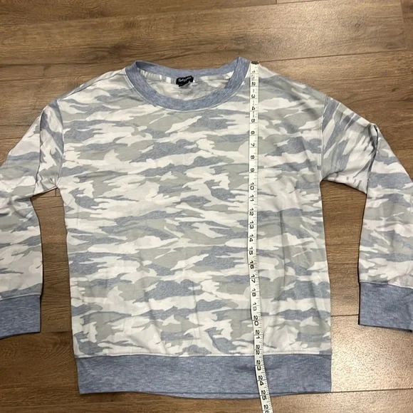 Splendid Size Medium Sweater - Picture 5 of 6